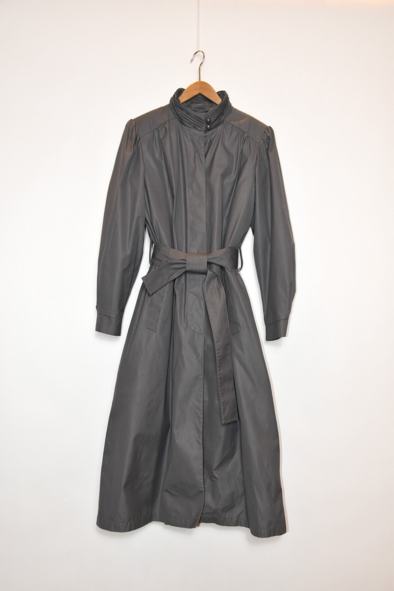 Vintage London Fog Trenchcoat- All season