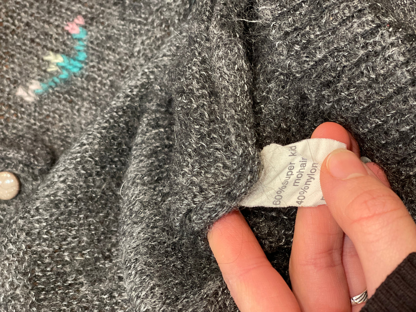 Mohair truitje met pofmouwen